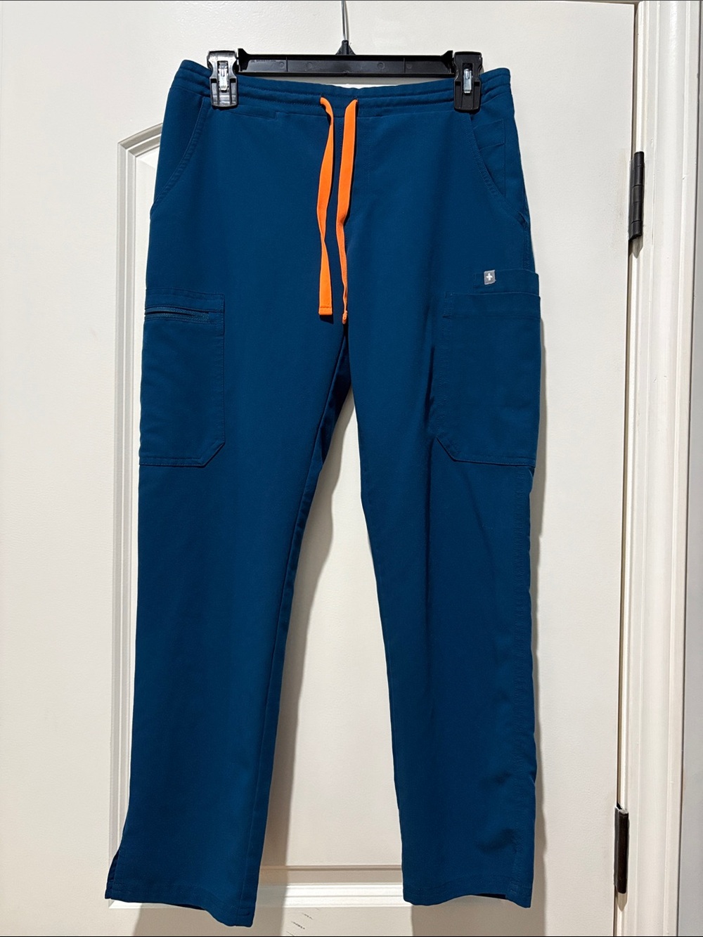 FIGS Technical Collection Scrub Pants – Small Petite/Short – Teal Blue